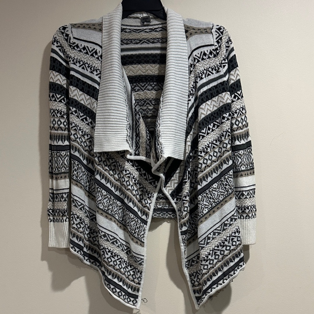 Poof! Black and White Patterned Cardigan